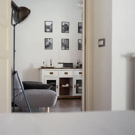 Apartment Bed And Box - Vt01